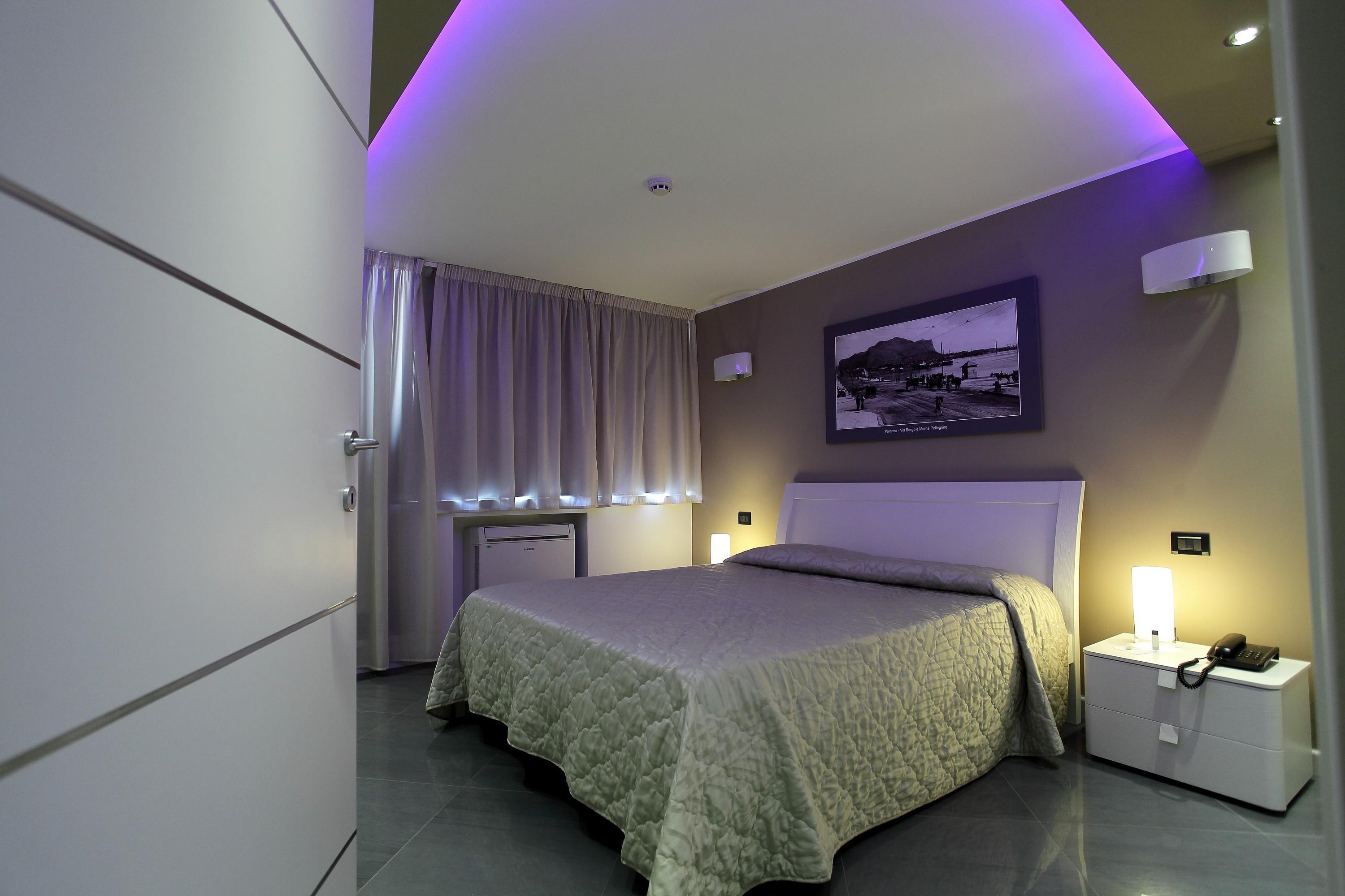 Ibis Styles Cristal 4*