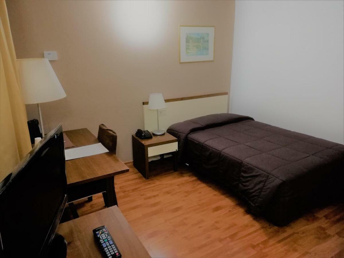 Hotel Ibis Styles Cristal 4*