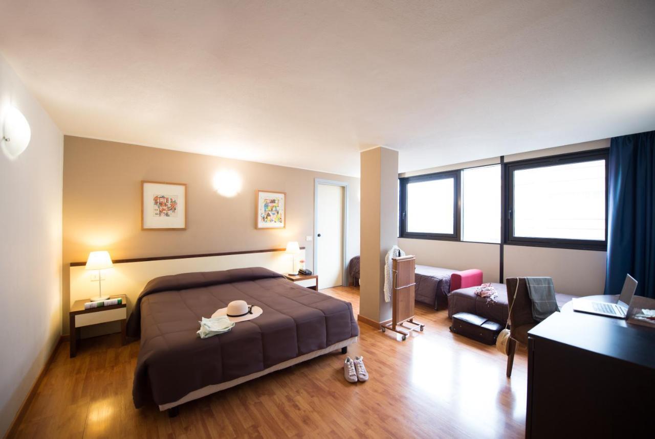 Hotel Ibis Styles Cristal 4*